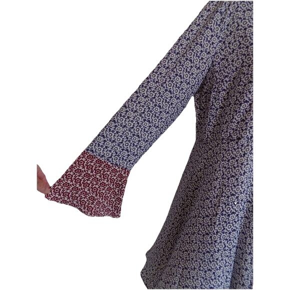 Ann Taylor floral print knee length dress bell sleeves size 14 - Picture 2 of 8